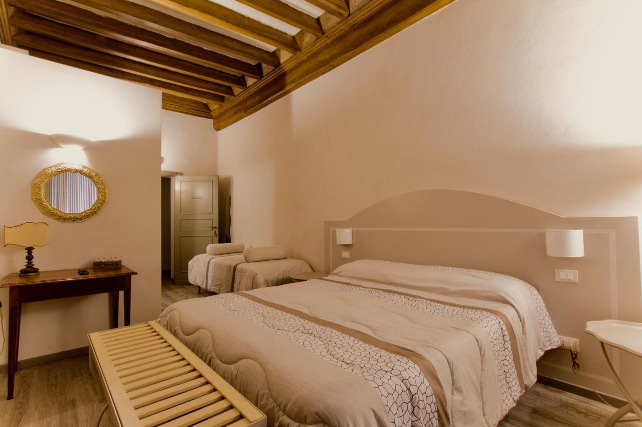 Le Camere Di Caterina Lucca Exterior photo